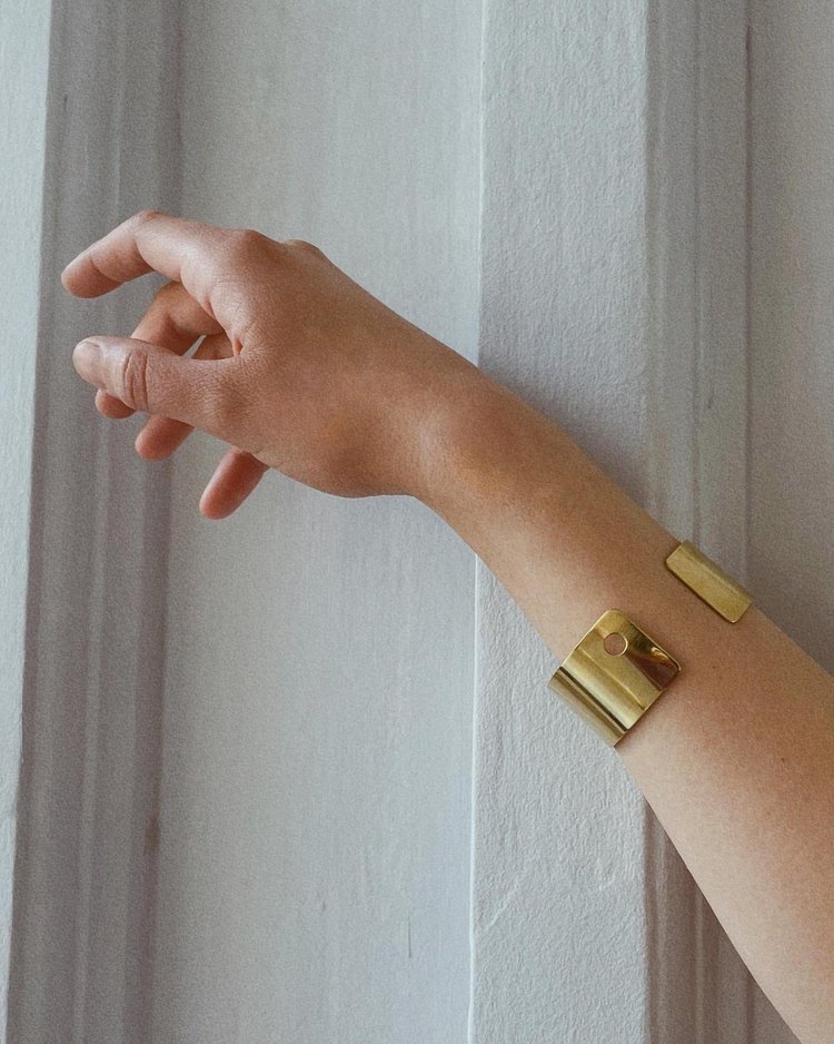 FLASH CUFF BRACELET