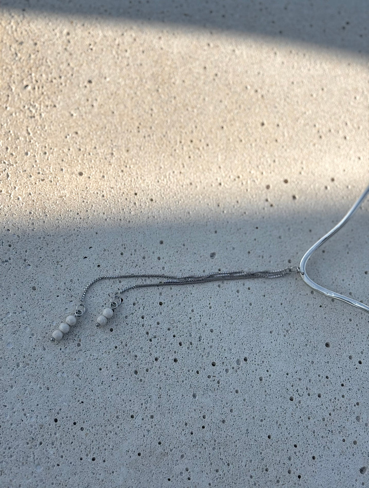 MARE CHOKER NECKLACE