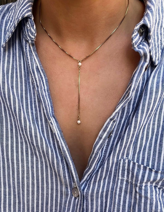 BISOUS NECKLACE