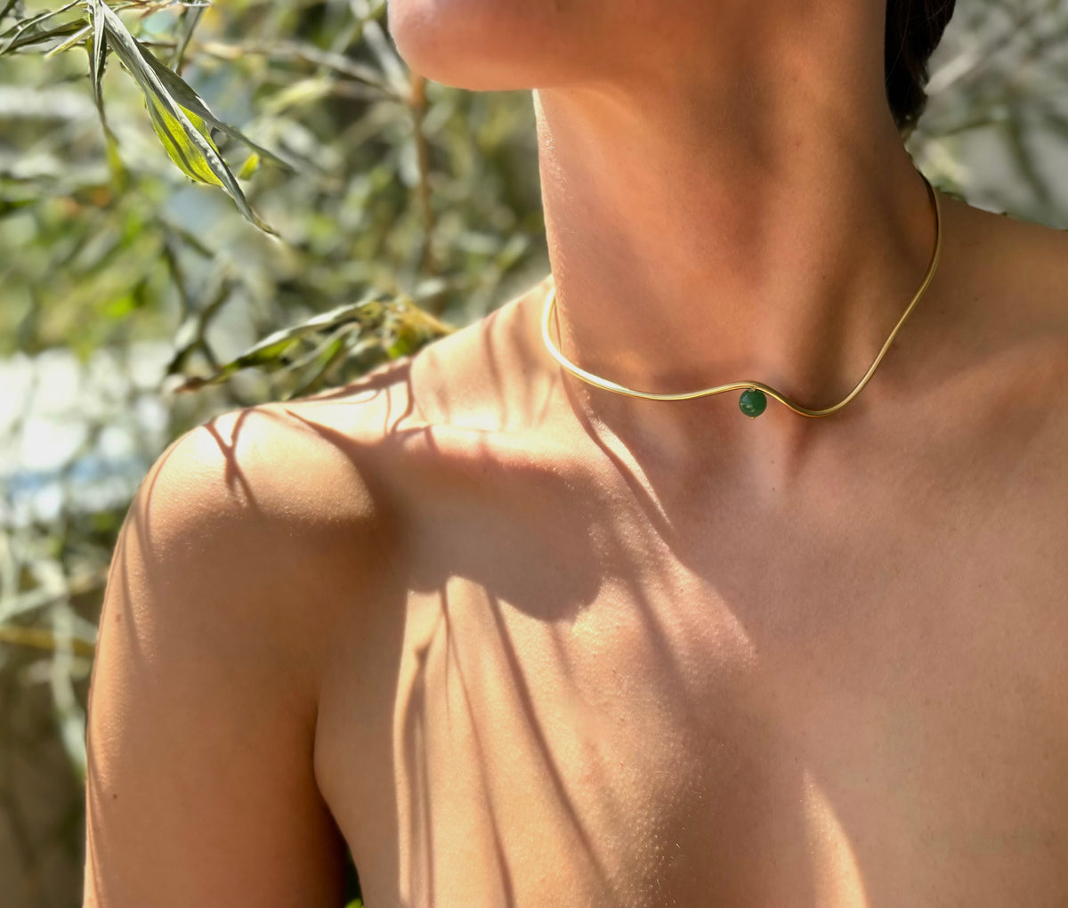 BOUNCING BALLS CHOKER NECKLACE