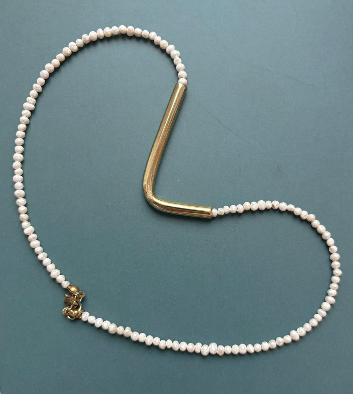 MALLORCA CURVE NECKLACE