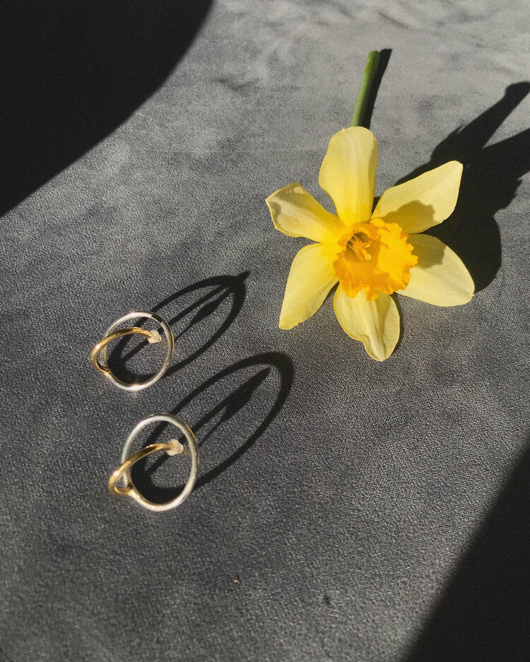 ATOM EARRINGS