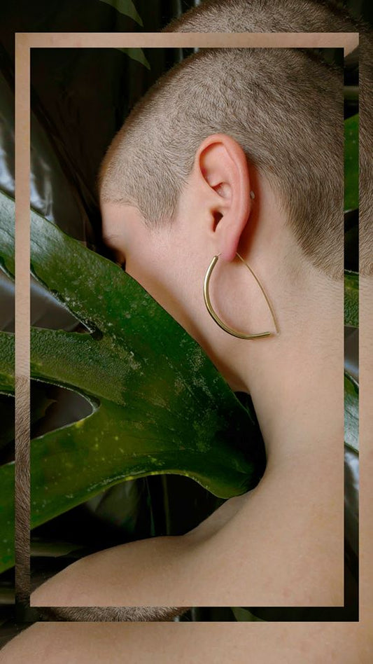 BOW EARRINGS