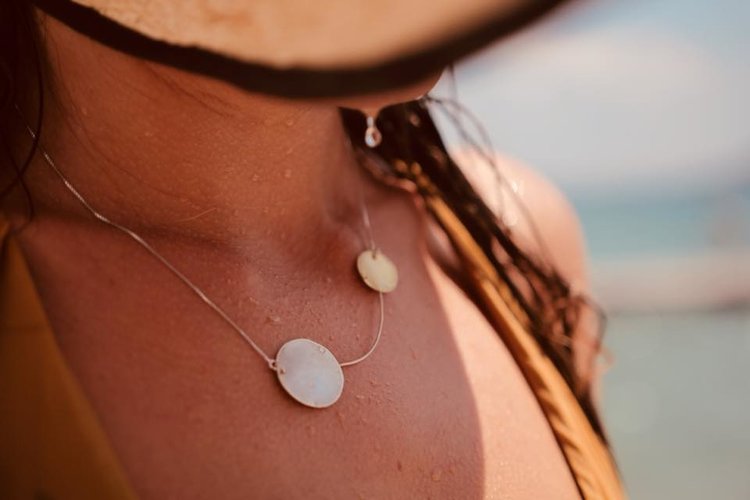 SUNMOON NECKLACE